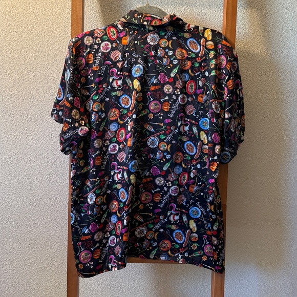 Vintage Nicole Miller 100% silk food and wine button down top medium - Picture 8 of 10